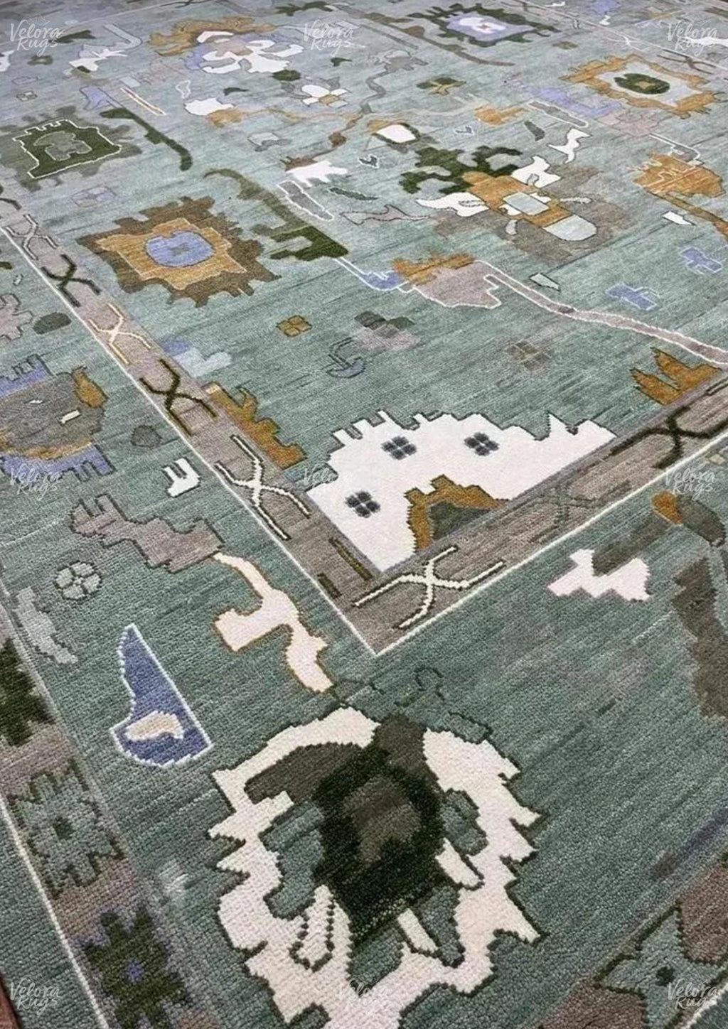 Hand-Knotted Grey Oushak Wool Rug: Contemporary Turkish Area Carpet