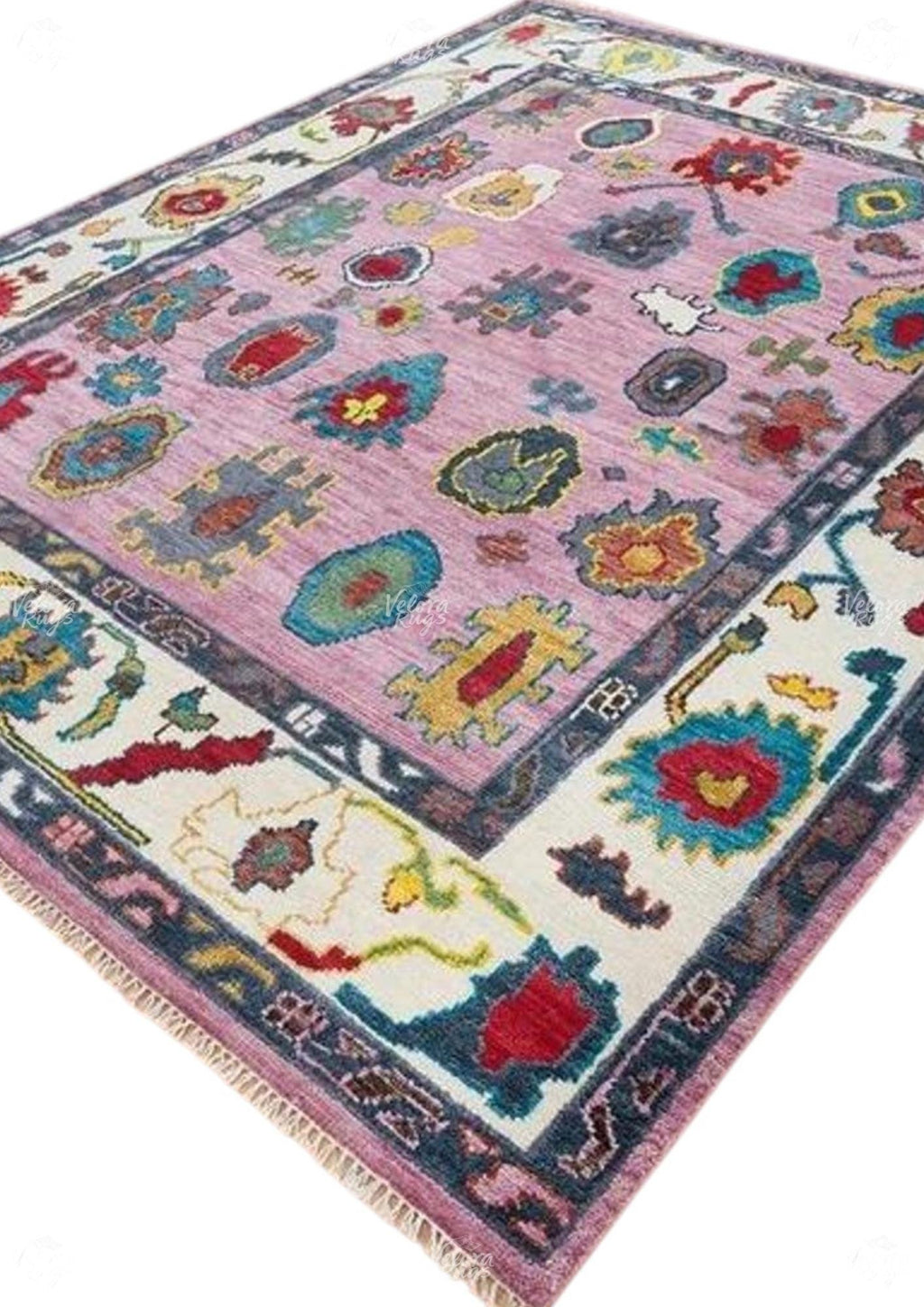 Hand-Knotted Oushak Wool Rug: Beige & Pink Turkish Design