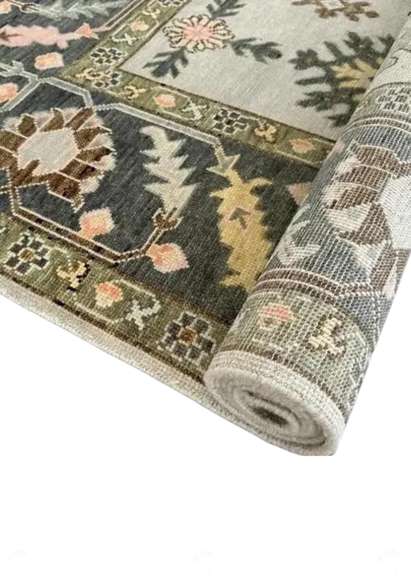 Hand-Knotted Oushak Wool Rug: Grey, Black and Ivory Turkish Carpet