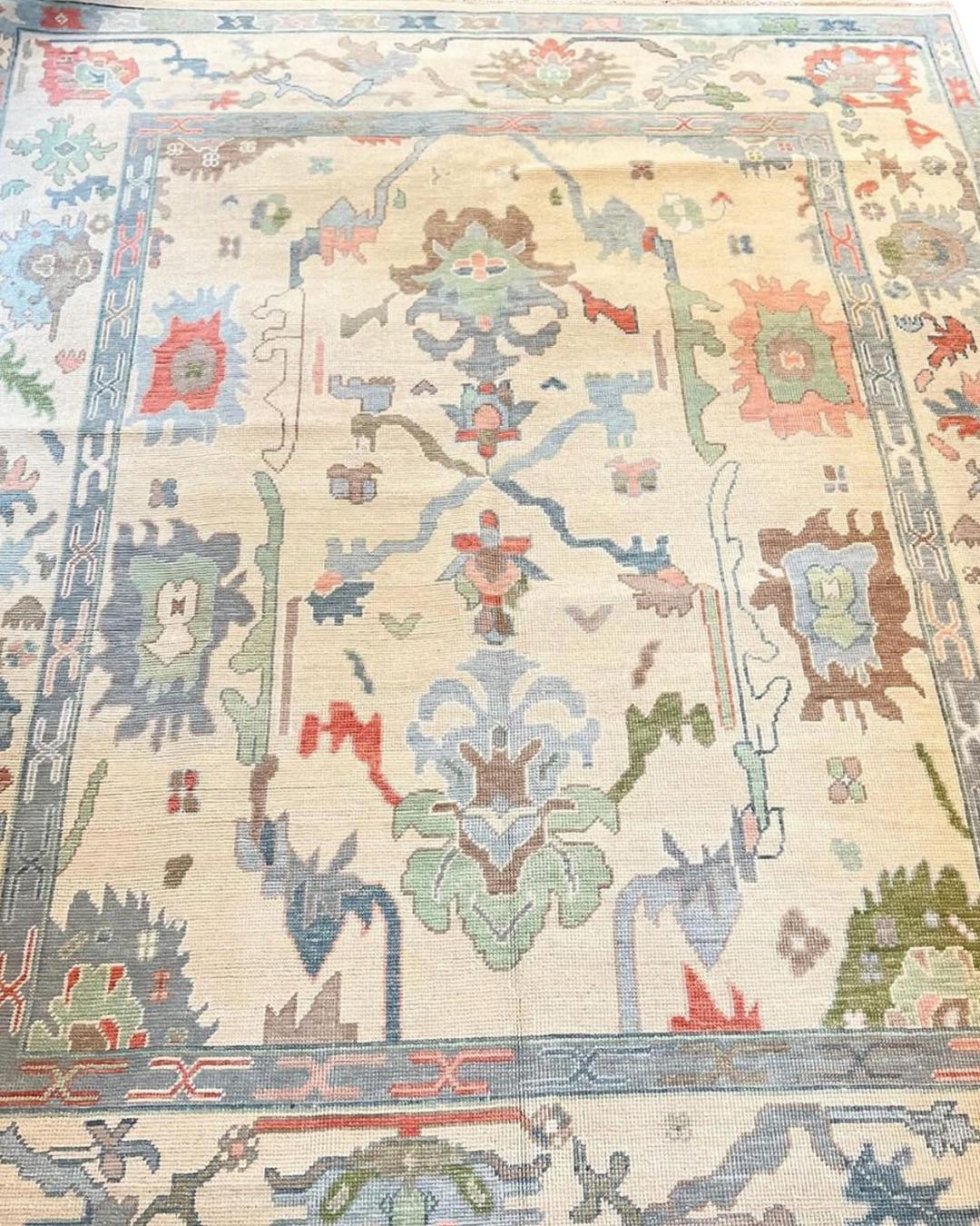 Hand Knotted White Oushak Rug - Available in 4x6, 5x8, 8x10, 9x12, 10x14 ft Handmade Rug for Living Room, Antique Style Contemporary Rug