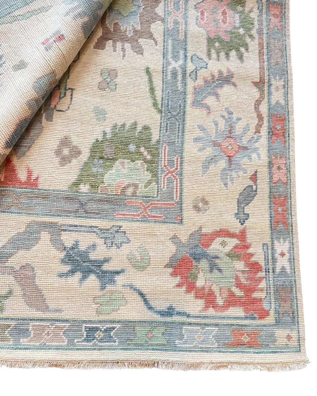 Hand Knotted White Oushak Rug - Available in 4x6, 5x8, 8x10, 9x12, 10x14 ft Handmade Rug for Living Room, Antique Style Contemporary Rug