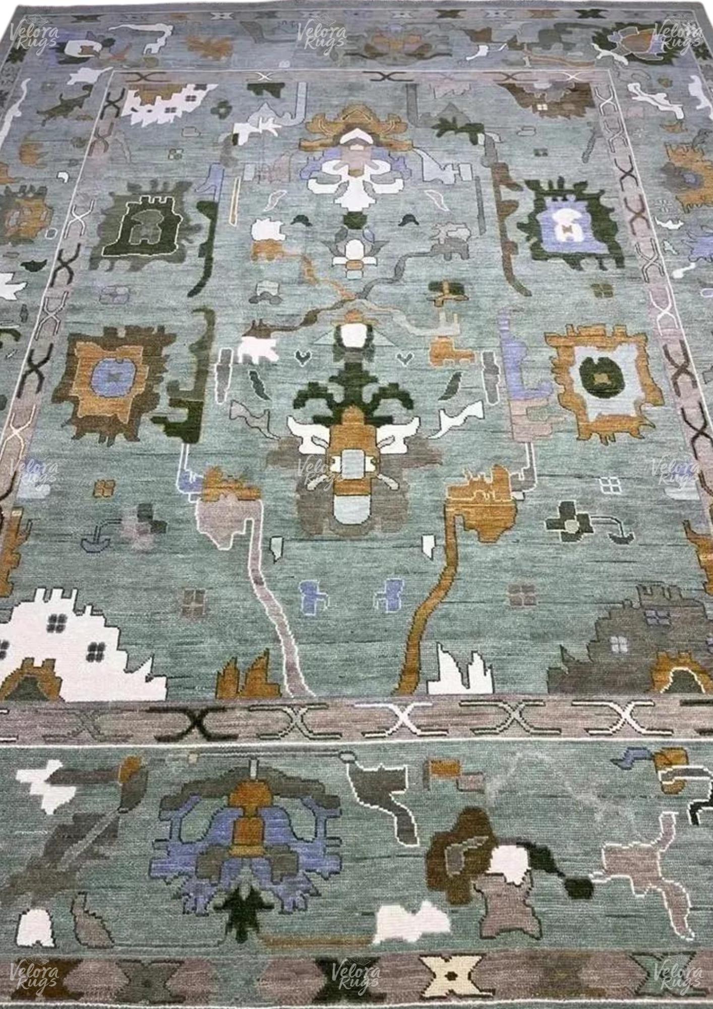 Hand-Knotted Grey Oushak Wool Rug: Contemporary Turkish Area Carpet